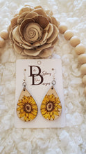 Load image into Gallery viewer, Earring - Sunflower -Style-1L
